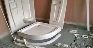Установка и монтаж душевых кабин от 4150 руб. в Троицке - СантехДомТрц